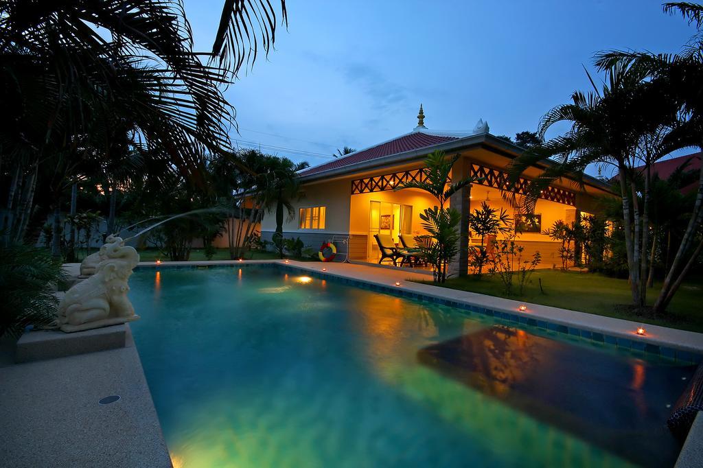 Thai Thani Pool Villa Resort Jomtien Beach Oda fotoğraf